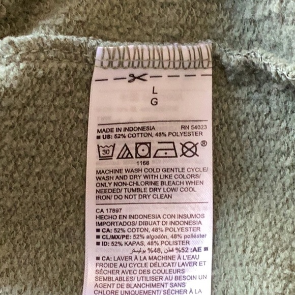 Oh, navy shirt. P14 - Picture 5 of 5